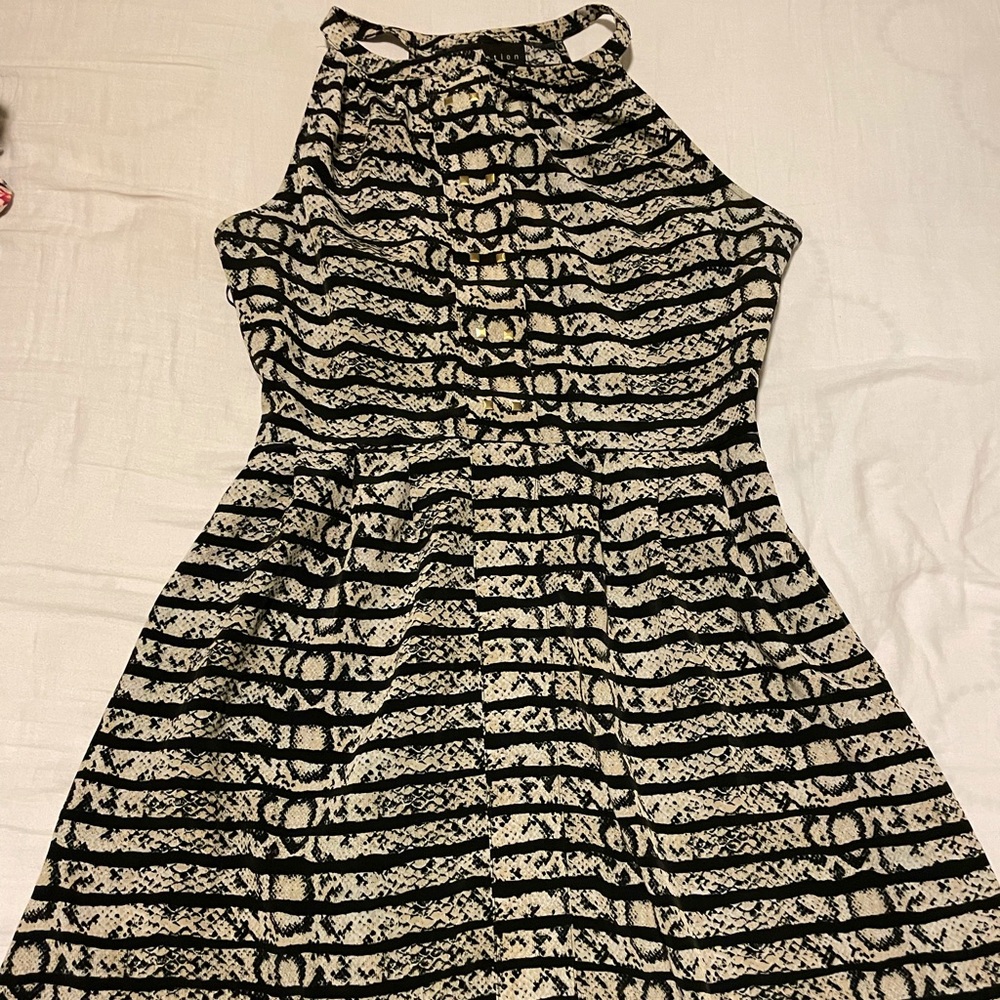 Sneak skin dress